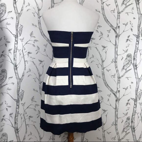 BCBG MAXAZRIA Alythea Striped Strapless Sweetheart Dress - Picture 4 of 10